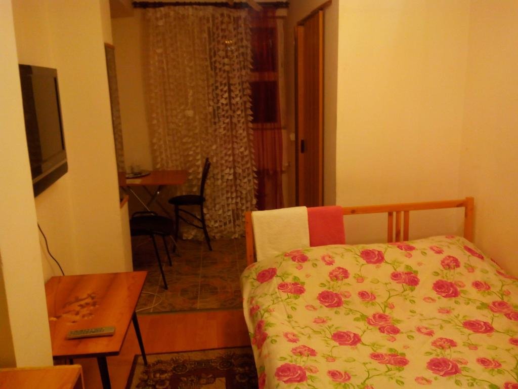 Гостиница Valentina Guest House Щербинка